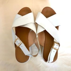 Wedge women’s wear Size 7